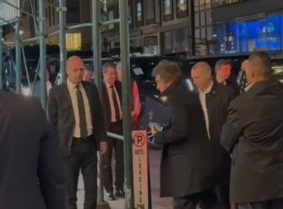 Milei se reúne en Nueva York con inversores antes de visitar la tumba del rabino de Lubavitch Milei se reúne en Nueva York con inversores antes de visitar la tumba del rabino de Lubavitch