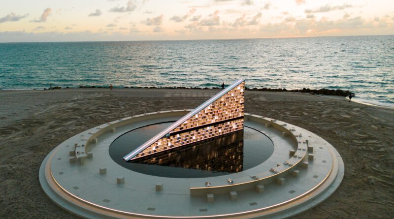 La impresionante instalación de Es Devlin en Miami Art Week La impresionante instalación de Es Devlin en Miami Art Week