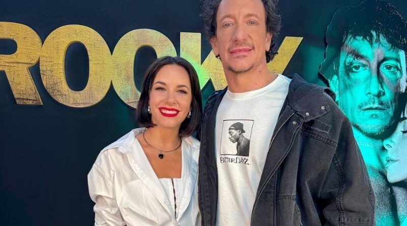 Nicolás Vázquez volvió al escenario con Rocky y lo celebró con una emotiva dedicatoria Nicolás Vázquez volvió al escenario con Rocky y lo celebró con una emotiva dedicatoria