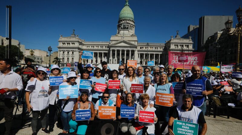 Paro docente, en vivo: a qué hora es la marcha al Congreso y cómo es el mapa de cortes